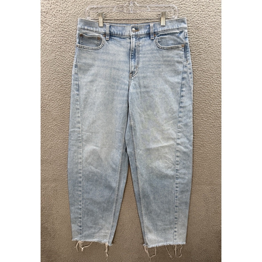 American Eagle Jeans Womens 6 Long Blue Barrel Stretch Raw Hem Distressed Denim
